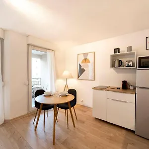 Part-dieu Cocoon - Quiet - Balcony Ail , Lyon France