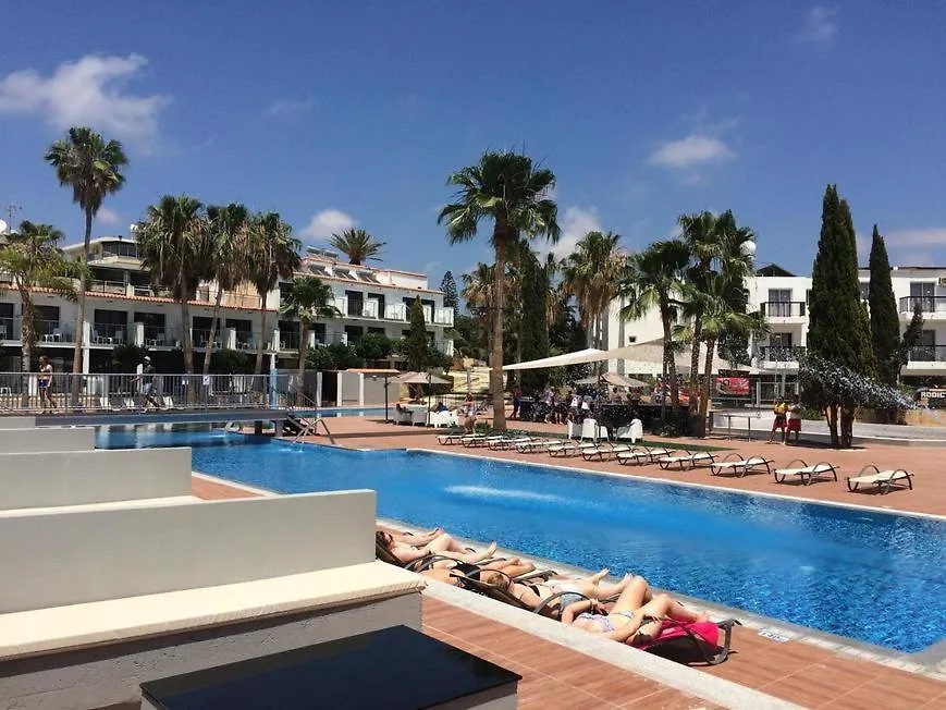 Thomas Apartments Agia Napa 0*,